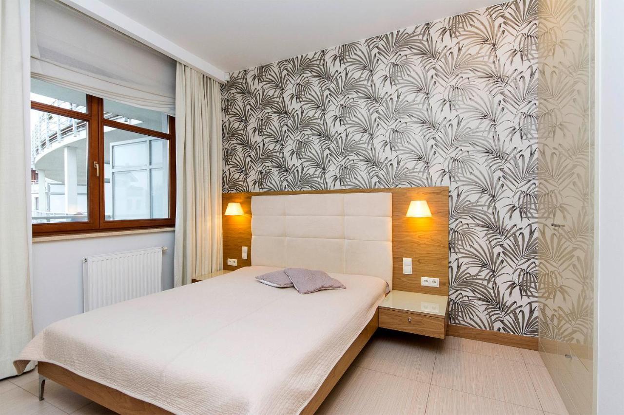 Waniliowy - Neptun Park By Oneapartments Gdansk Ngoại thất bức ảnh