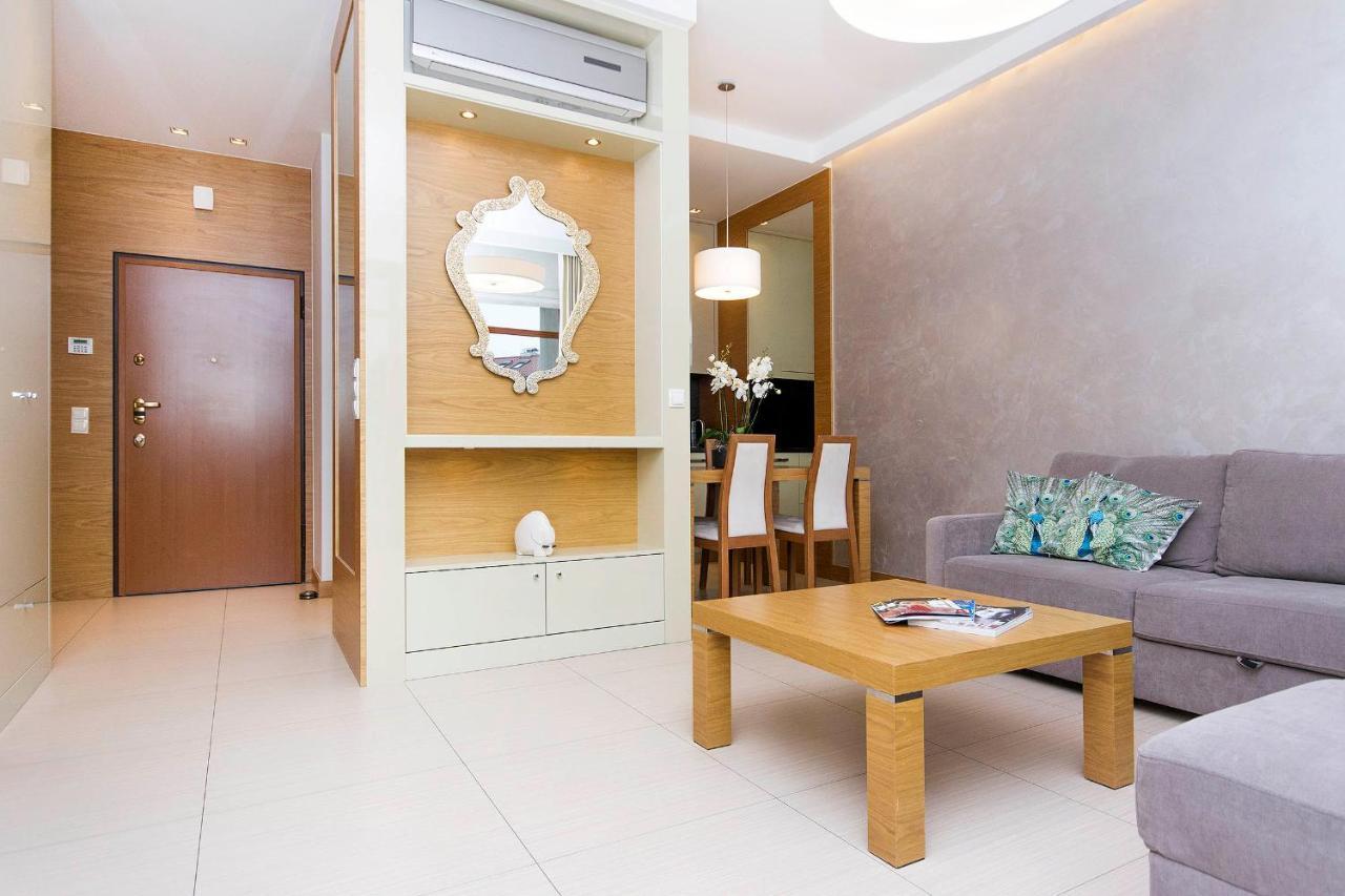 Waniliowy - Neptun Park By Oneapartments Gdansk Ngoại thất bức ảnh